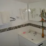 Algarvia Boutique & بيت ضيافة