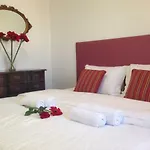 בית הארחה Algarvia Boutique & אלבופיירה